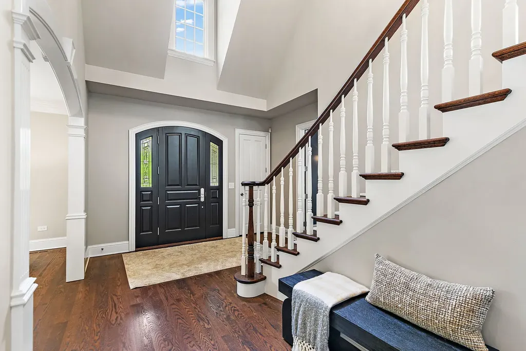 3S412 Saddle Ridge Court Warrenville IL 60555