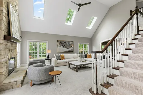 3S412 Saddle Ridge Court Warrenville IL 60555