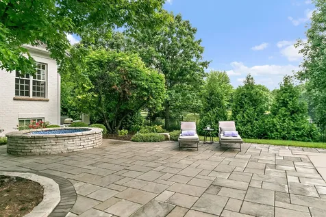 3S412 Saddle Ridge Court Warrenville IL 60555