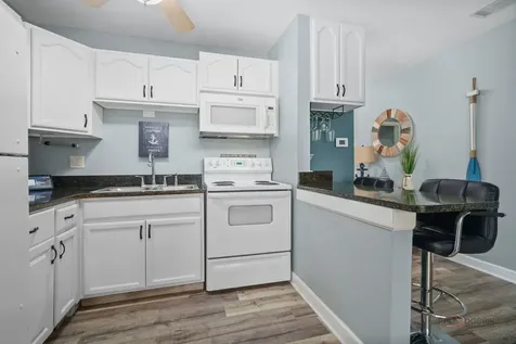 53 Oak Hill Colony Street Fox Lake IL 60020