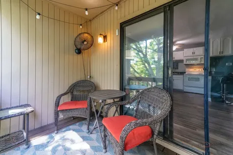 53 Oak Hill Colony Street Fox Lake IL 60020