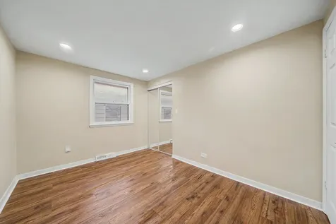 16420 Paulina Street Markham IL 60428