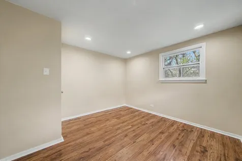 16420 Paulina Street Markham IL 60428