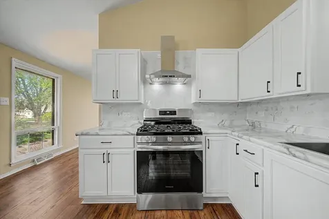 16420 Paulina Street Markham IL 60428