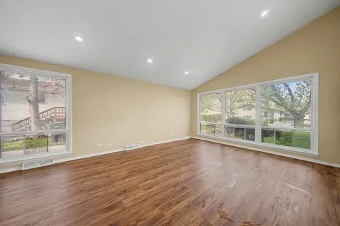 16420 Paulina Street Markham IL 60428