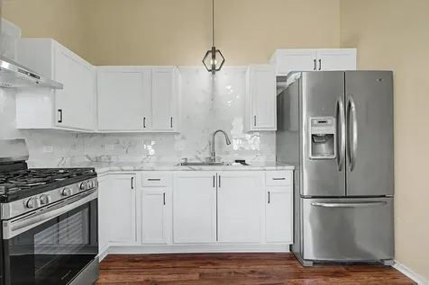 16420 Paulina Street Markham IL 60428