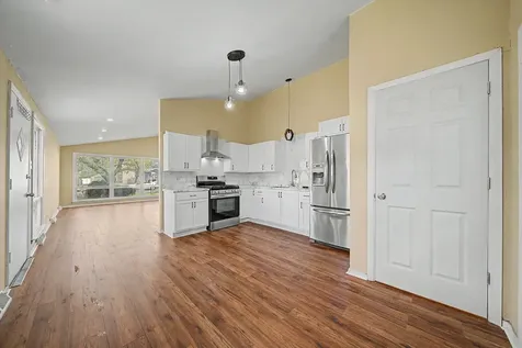 16420 Paulina Street Markham IL 60428