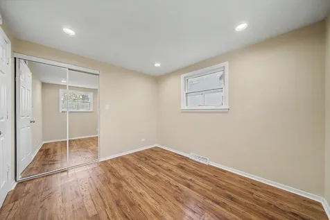 16420 Paulina Street Markham IL 60428