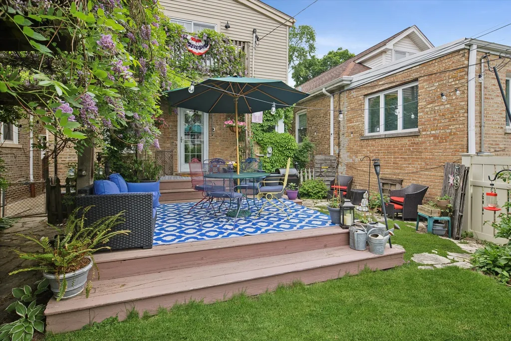 5321 West Pensacola Avenue Chicago IL 60641