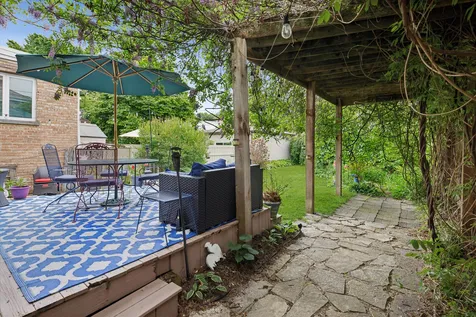 5321 West Pensacola Avenue Chicago IL 60641