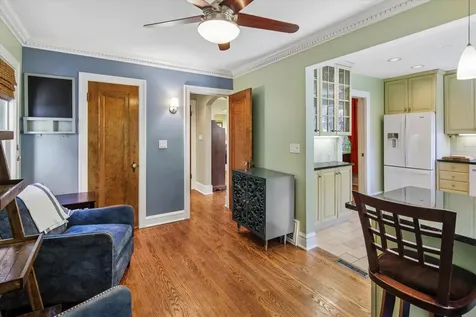 5321 West Pensacola Avenue Chicago IL 60641