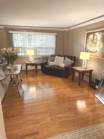 9009 Golf Road Des Plaines IL 60016