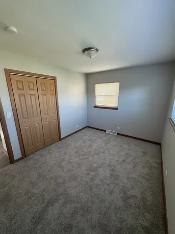 4329 West 77th Place Chicago IL 60652