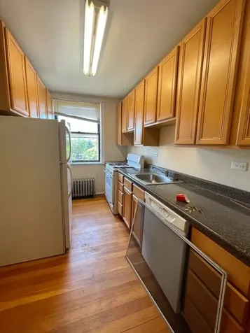 4860 North Hermitage Avenue Chicago IL 60640