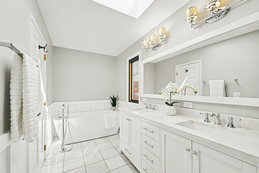 416 Lawrence Avenue Glen Ellyn IL 60137