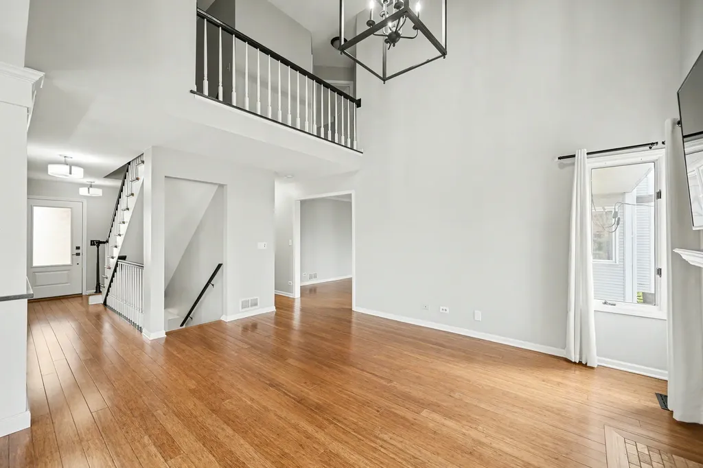 416 Lawrence Avenue Glen Ellyn IL 60137