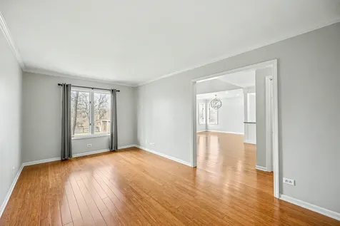 416 Lawrence Avenue Glen Ellyn IL 60137
