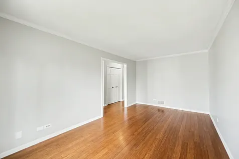 416 Lawrence Avenue Glen Ellyn IL 60137