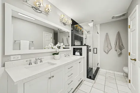 416 Lawrence Avenue Glen Ellyn IL 60137