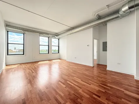 4015 North Milwaukee Avenue Chicago IL 60641