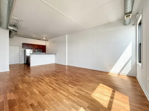 4015 North Milwaukee Avenue Chicago IL 60641