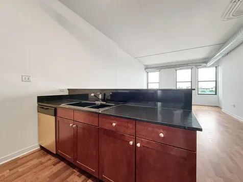 4015 North Milwaukee Avenue Chicago IL 60641