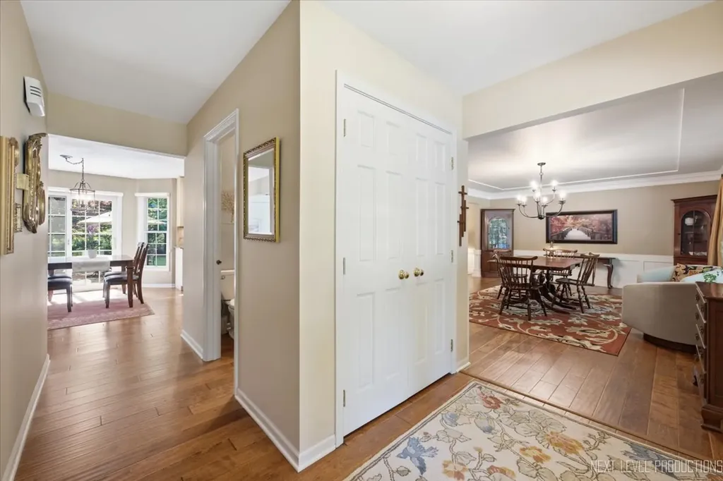 5386 Candlewood Court Lisle IL 60532