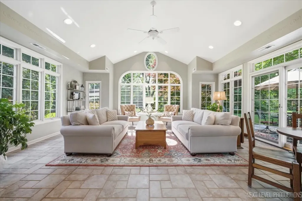 5386 Candlewood Court Lisle IL 60532