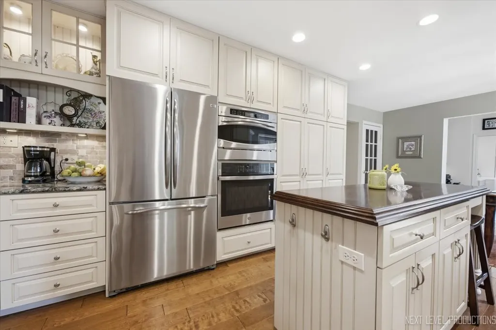 5386 Candlewood Court Lisle IL 60532