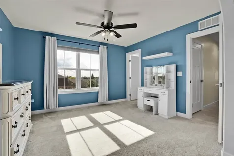 32301 North Allegheny Way Lakemoor IL 60051
