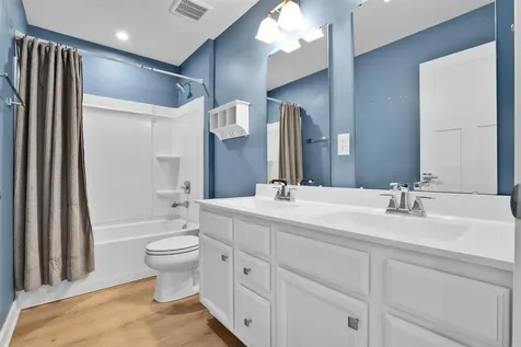 32301 North Allegheny Way Lakemoor IL 60051