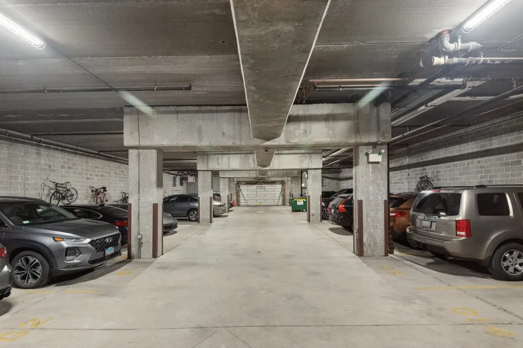 1429 North Wells Street Chicago IL 60610