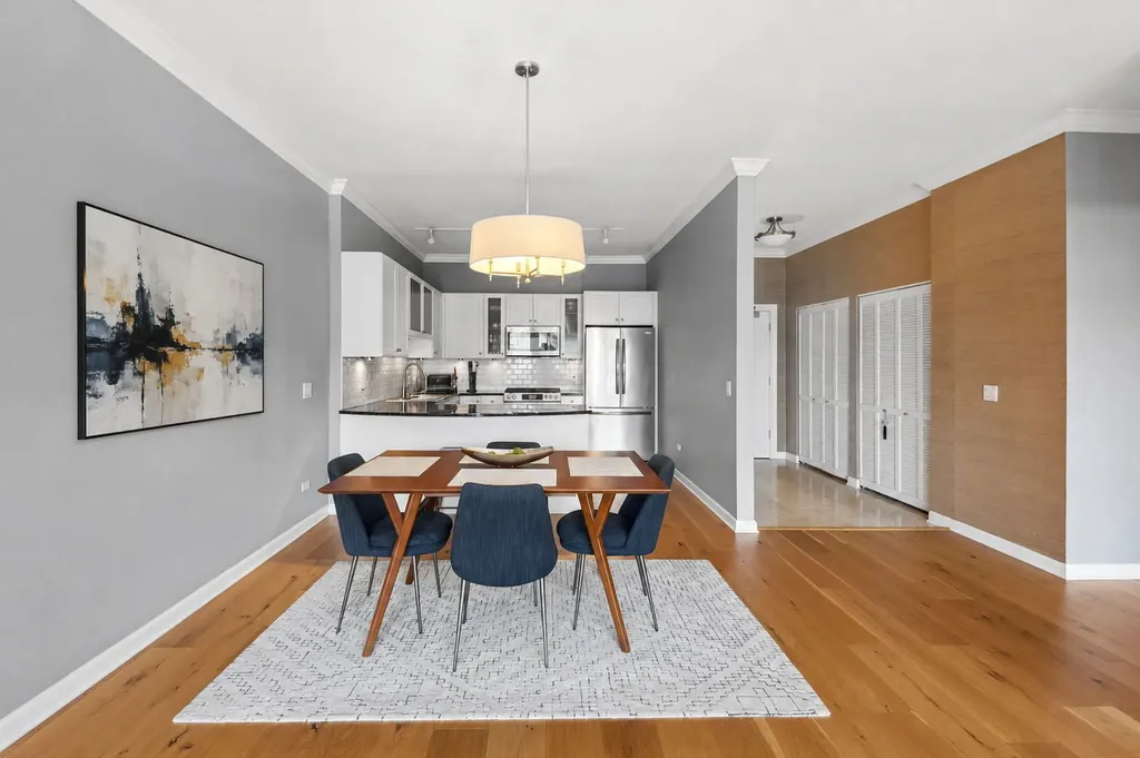 1429 North Wells Street Chicago IL 60610