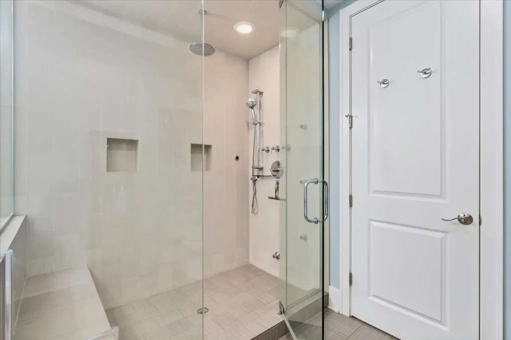 2455 West Walton Street Chicago IL 60622