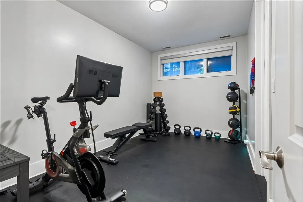 2455 West Walton Street Chicago IL 60622