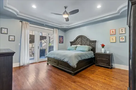 2455 West Walton Street Chicago IL 60622
