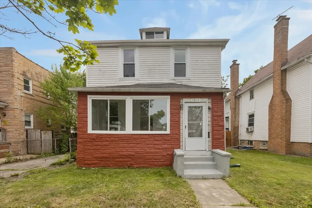 1912 Emerson Street Evanston IL 60201