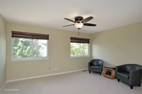 3283 Pinewood Drive Yorkville IL 60560