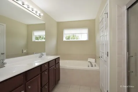 3283 Pinewood Drive Yorkville IL 60560