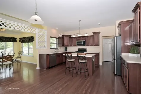 3283 Pinewood Drive Yorkville IL 60560