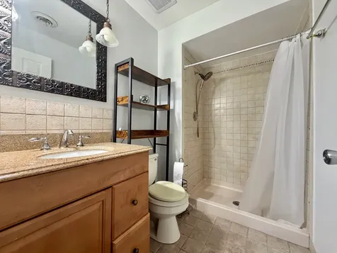 5840 West 104th Street Oak Lawn IL 60453