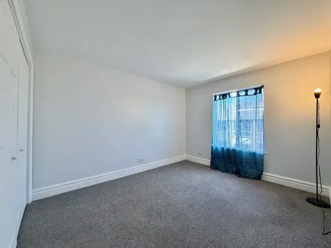 5840 West 104th Street Oak Lawn IL 60453