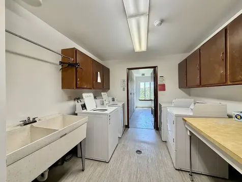5840 West 104th Street Oak Lawn IL 60453