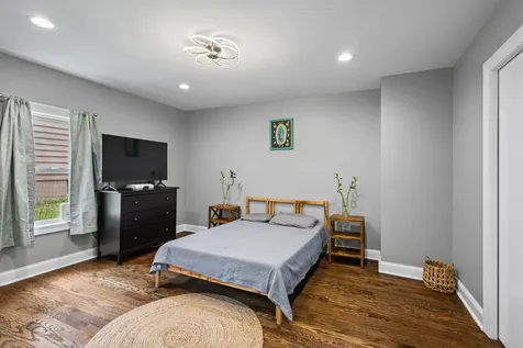 15332 Kenton Avenue Oak Forest IL 60452