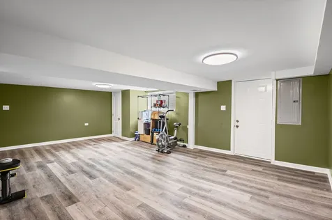 15332 Kenton Avenue Oak Forest IL 60452