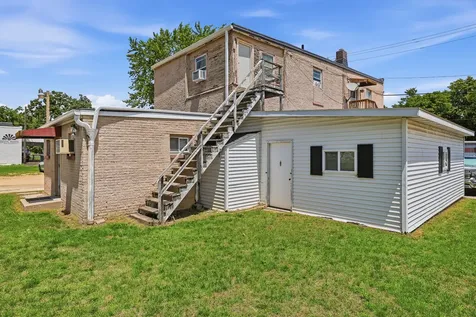 721 North Brinton Avenue Dixon IL 61021