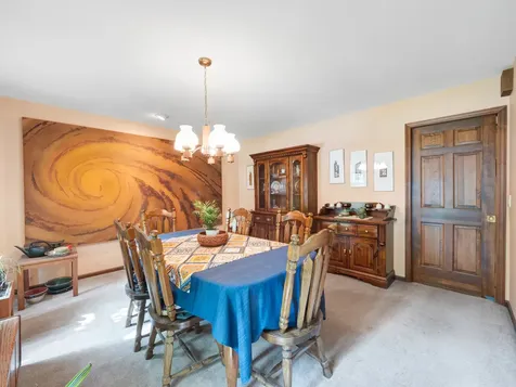 912 Burnham Court Glenview IL 60025