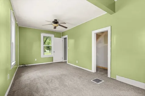 1609 South Hawthorne Road Streator IL 61364
