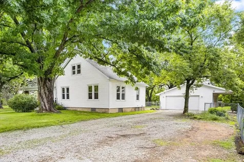 1609 South Hawthorne Road Streator IL 61364