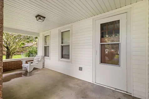 1609 South Hawthorne Road Streator IL 61364